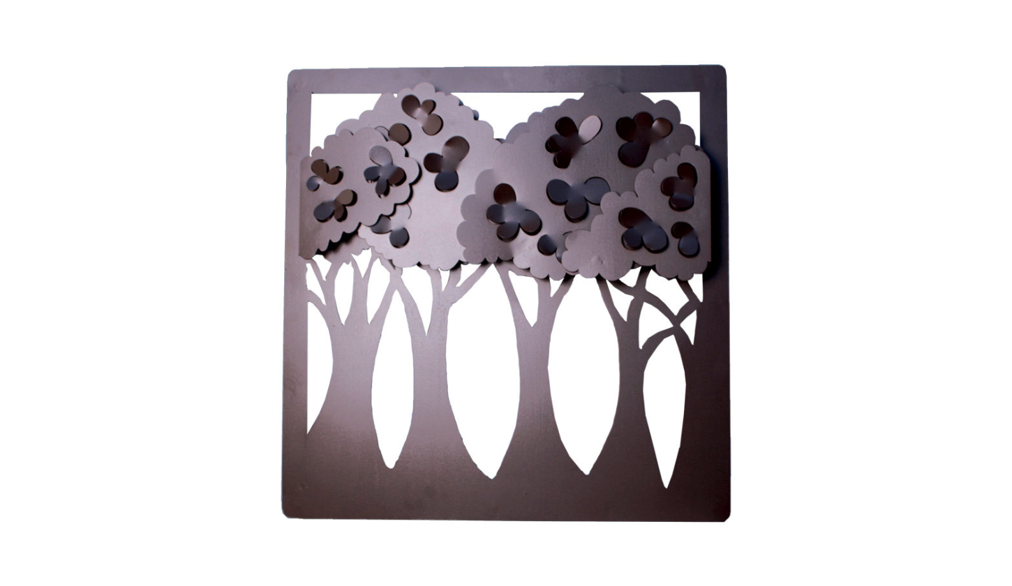 Lámpara árbol Relieve. Descripción del producto. Grande Medidas: Altura 60 cm. x 60 cm. Chica Medidas: ALtura 45 cm. x 45 cm. Material: lámina. Luz: para 2 focos normales. Color: negro/chocolate. Acabado: pintura horneada. Chica LAM007 $900, Grande LAM006 $1100